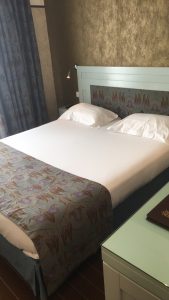 Hotel Eiffel Seine - Paris France