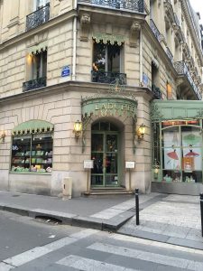 Laduree Champs Elysees Paris