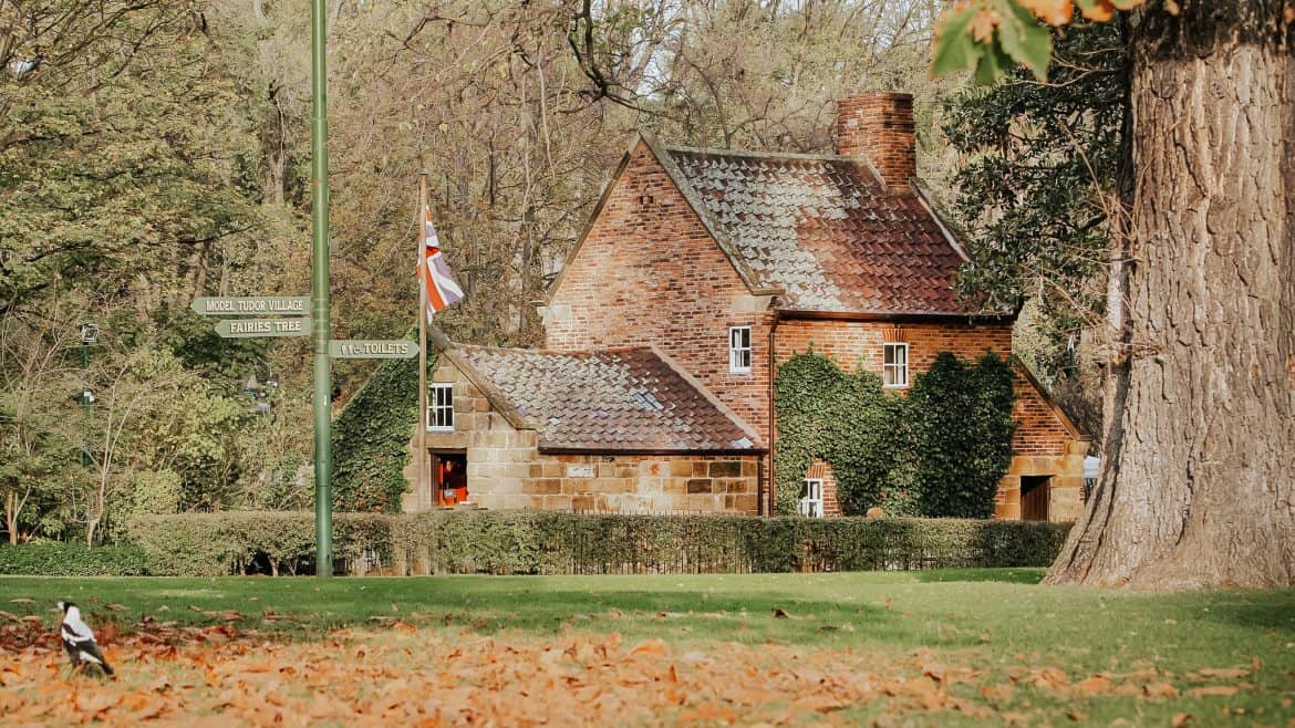 Cook's Cottage in Fitzroy Gardens is the oldest building in Australia - 5 days in Melbourne
