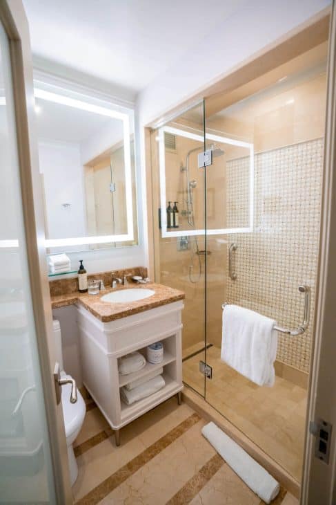 Bathroom at the Fairmont Vancouver.